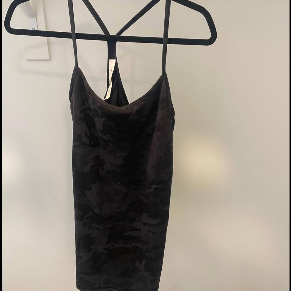 Stylish Black Camouflage Lululemon Tank